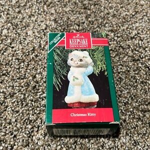 1990 vintage hallmark keepsake ornament “Christmas Kitty”